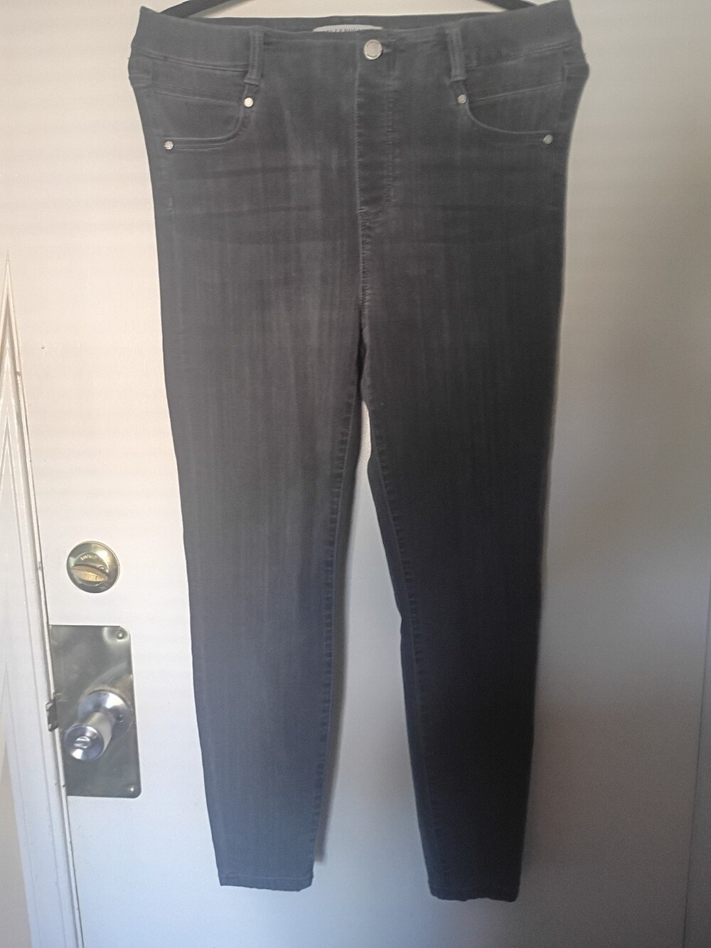 Liverpool Los Angeles Dark Grey Denim Skinny Pants - Size 12 / 31 - Picture 1 of 5